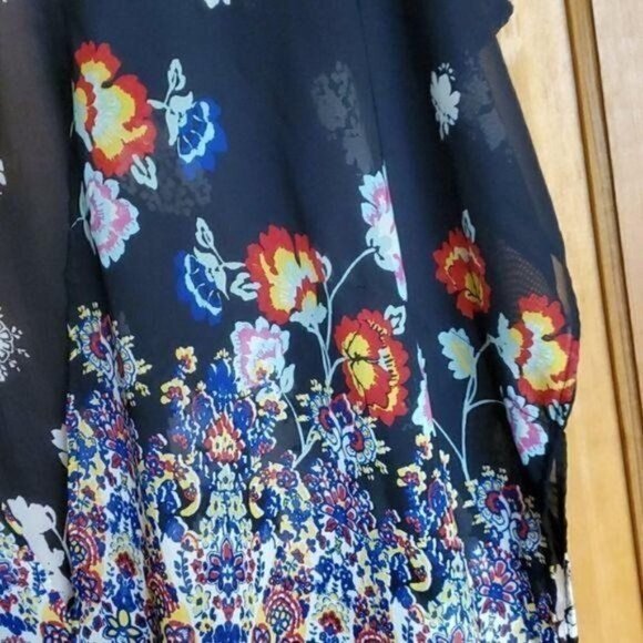 Love Tree Beautiful Black Colorful Sheer Floral Sz S (XL?) Shawl - Picture 3 of 12